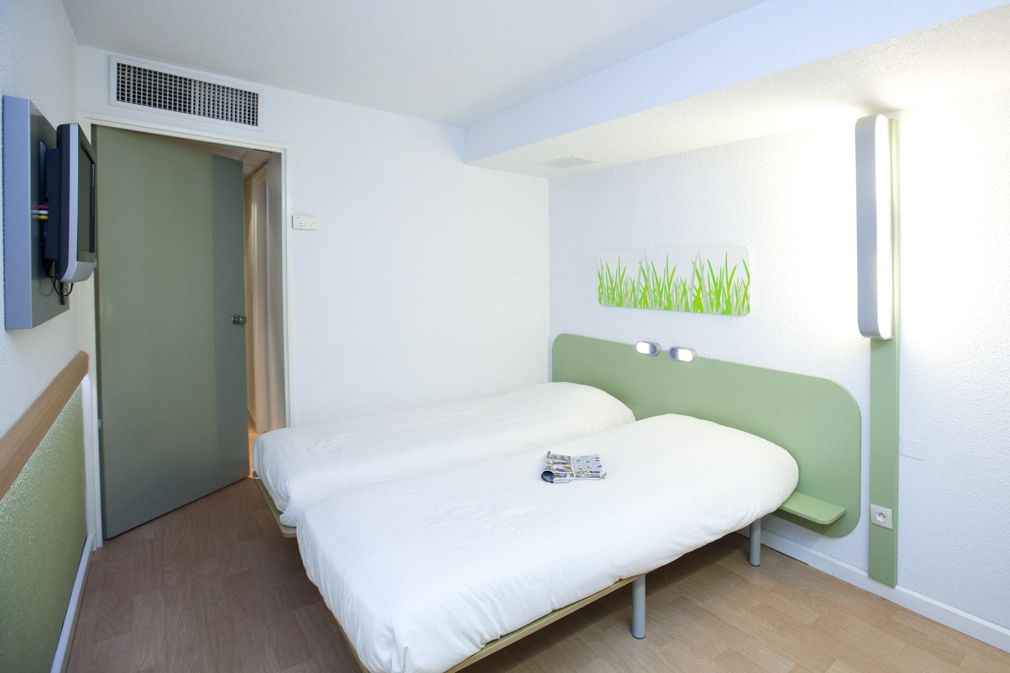 Ibis Budget Marseille Vieux Port Exterior photo