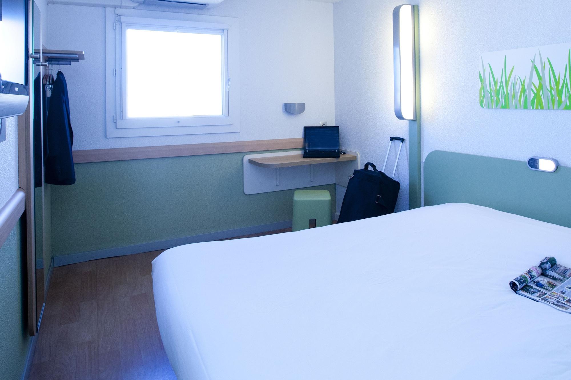 Ibis Budget Marseille Vieux Port Exterior photo