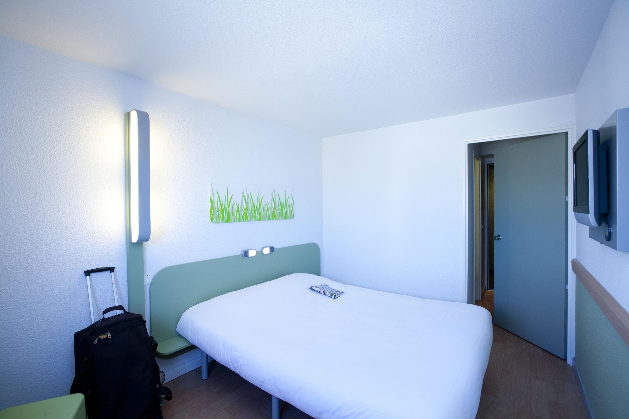 Ibis Budget Marseille Vieux Port Exterior photo