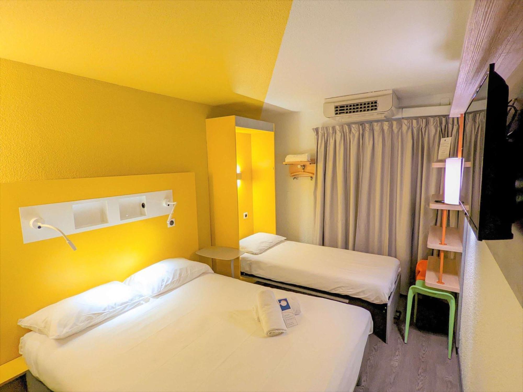 Ibis Budget Marseille Vieux Port Exterior photo